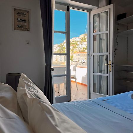 In Hydra Lägenhet Exteriör bild